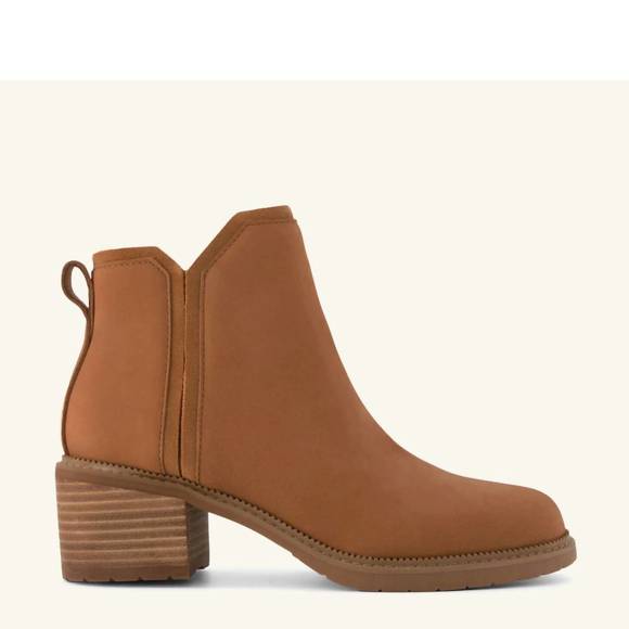 NEW TOMS women's hailey boot in nubuck brown leather